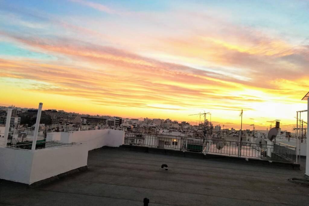 Rooftop Studio, Acropolis View! アテネ エクステリア 写真